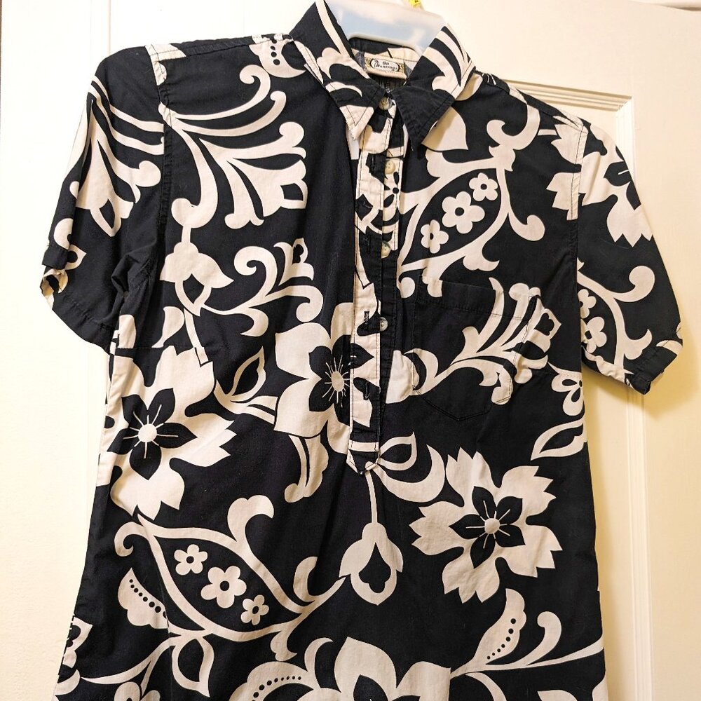 Women's Hawaiian Tiki shirt